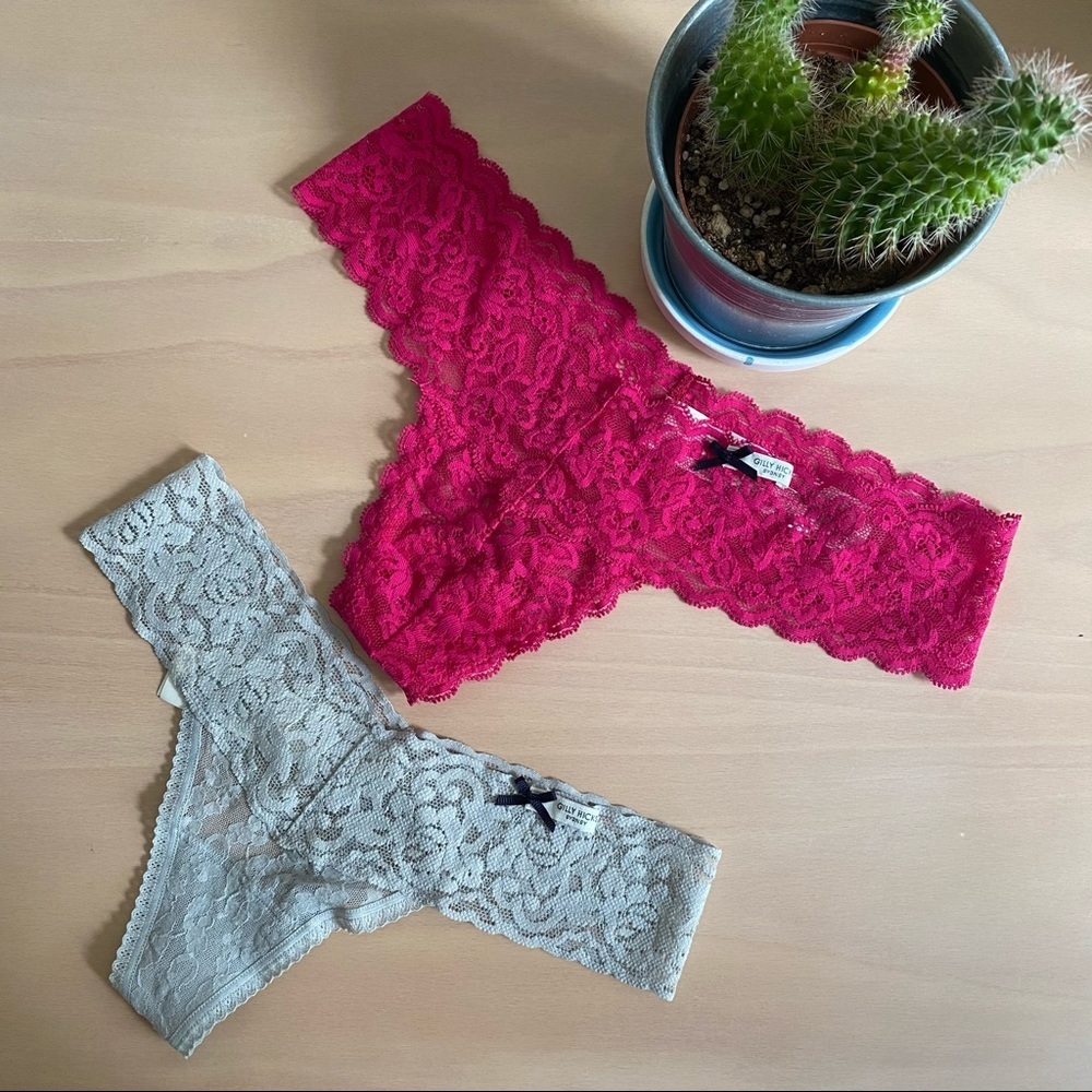 GILLY HICKS Pack of 2 Lace Thongs